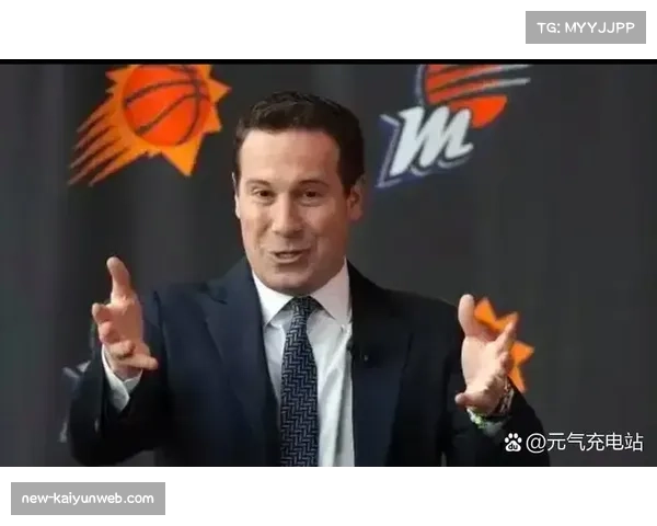 雄鹿防守覆盖面积：布登霍尔泽如何应对空间篮球的几何压迫